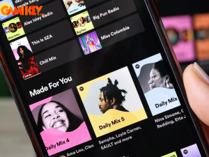 mua Spotify trên Momo